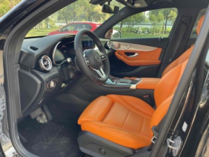 Venta al por Mayor de <span class=keywords><strong>Mercedes</strong></span> <span class=keywords><strong>Benz</strong></span> <span class=keywords><strong>GLC</strong></span> <span class=keywords><strong>Coupé</strong></span> 2020 GLC260 <span class=keywords><strong>4MATIC</strong></span>, SUV de Lujo de Tamaño Mediano, Importado, de Gasolina, para Exportación a Concesionarios Globales - Product Image 3