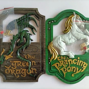 Plaque murale décorative vintage en résine Le <span class=keywords><strong>Seigneur</strong></span> <span class=keywords><strong>des</strong></span> <span class=keywords><strong>Anneaux</strong></span>, motif taverne, relief creux, dragon vert et poney galopant, pour bar - Product Image 4