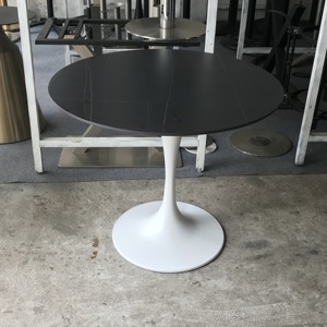 قاعدة طاولة حديدية على شكل زهرة التوليب سوداء اللون، قاعدة حديثة لطاولات الطعام في المستشفيات والأماكن التجارية - Product Image 6