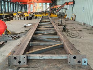 Structure de toit en acier préfabriquée pour entrepôt - Installation rapide, grande portée - Product Image 3