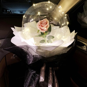 Palloncino Bobo Trasparente Luminoso con Rose Rosse e Luce LED per San Valentino, Matrimoni, Compleanni, Festa della Mamma - Product Image 4