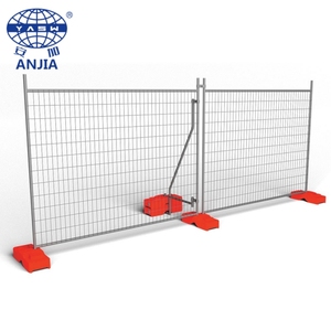 Valla Temporal Galvanizada de 1.8m a 2.4m de Altura, Panel de Malla Anti-Escalada con Base de Plástico o Hormigón para una Instalación Rápida - Product Image 4