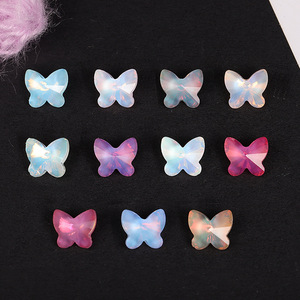 Décorations d'ongles en verre cristal papillon, autocollants en strass DIY, style dessin animé mignon, couleurs macaron - Product Image 2
