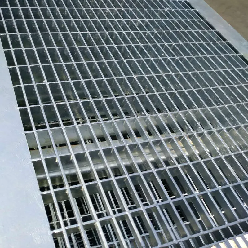 Metal galvanizli güvenli çelik ızgara ızgara ızgara çelik kafes zemin ızgaraları siper tahliye yükseltilmiş çubuk ızgarası