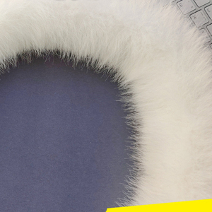 Matériau tendance en fausse fourrure de renard fabriqué à partir de fibres de polyester écologiques pour les marques de mode durables - Product Image 5