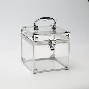 Estuche de maquillaje de acrílico transparente con marco de aluminio, organizador de cosméticos con cerradura para herramientas de belleza y regalos 808 - Product Image 1