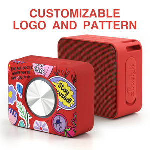 ลำโพงพกพาแบบไร้สาย 5.3 นิ้ว กันน้ำ พร้อมไฟแฟลช LED RGB ใช้พลังงานแบตเตอรี่ รองรับ USB สำหรับเล่นเพลงกลางแจ้งแบบแฮนด์ฟรี - Product Image 6