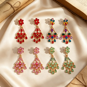 Boucles d'oreilles vintage à longues pampilles rouges florales serties de diamants, boucles d'oreilles originales - Product Image 2