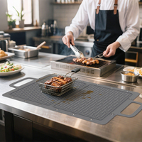 Tapis de cuisson antiadhésif en caoutchouc pour barbecue, brasero portable d'extérieur ignifuge, personnalisé en usine, avec base en feutre
