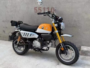 Piccola moto monocilindrica da strada, comoda per il pendolarismo quotidiano - Product Image 6
