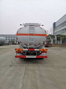 Nouveau camion de ravitaillement mobile 6x4, capacité 20t, véhicule de transport de carburant avec réservoir de 10001-15000L - Product Image 3
