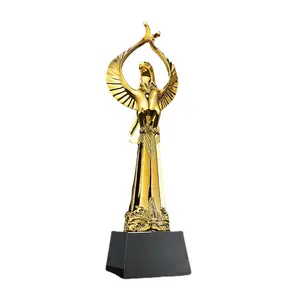Hot Selling Noble Shiny Resin Eagle Trophy Award Business Event Award mit individuellem Namen auf Kristall basis eingraviert