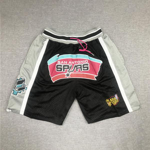 Short de basket-ball personnalisé pour hommes été noir tendance antibactérien respirant évacuation de l'humidité short en coton polyester - Product Image 3