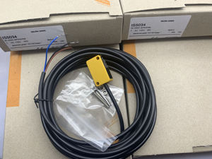 Sensor <span class=keywords><strong>de</strong></span> Proximidad Inductivo Rectangular Mt-IFM S5045 (IS-3002-BPKG/6M/PH V01), 2 mm <span class=keywords><strong>de</strong></span> Profundidad, PNP NO 3 Cables, 10-30 VCC, Cable PUR <span class=keywords><strong>de</strong></span> 6 m - Product Image 2