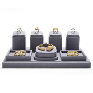 ชุดขายส่งชั้นวางโชว์เครื่องประดับสำหรับต่างหู แหวน สร้อยคอ พร้อมถาดวางโชว์บนเคาน์เตอร์ อุปกรณ์ประกอบฉากเครื่องประดับ - Product Image 5