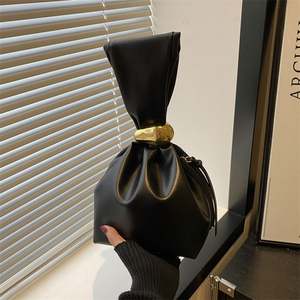 Bolso de Mano Vintage con Diseño Plisado para Mujer, Bolso Tote Pequeño de Piel Sintética, Elegante Bolso de Noche Tipo Cubo para Cena - Product Image 4