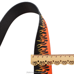 Nhà Máy Cung Cấp Trực Tiếp 38Mm Dày Ngọn Lửa In Ấn <span class=keywords><strong>Webbing</strong></span> Vành Đai Cho Túi Dây Đeo Vành Đai Vật Nuôi Ràng Buộc Vành Đai Trang Trí Phụ Kiện - Product Image 4