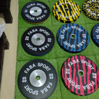 Équipement de fitness en gros : Plaques de poids en caoutchouc pour la compétition, diamètre 450 mm, logo personnalisé disponible