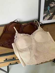 2532 # Camisole en velours rétro française avec coussinets de poitrine intégrés et haut <span class=keywords><strong>tube</strong></span> sexy à l'extérieur, articles européens pour l'automne et l'hiver. - Product Image 4