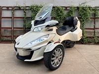 Motocyclette de croisière d'occasion Can-am Spyder RT Sportbikes en bon état, alimentée à l'essence, en vente depuis CN/JIA