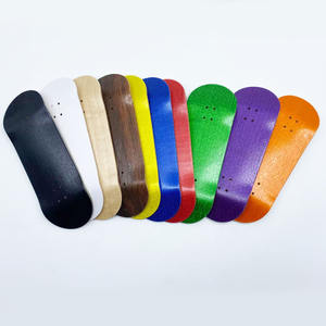 Toptan 100*32mm 100*36mm 5 Katlı Kanada Akçaağacı Fingerboard <span class=keywords><strong>Deck</strong></span> Finger Skateboard <span class=keywords><strong>Deck</strong></span> - Product Image 1