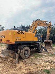 Meilleure vente d'excavatrice hydraulique à roue diesel HYUNDAI 210W-7 d'occasion avec une forte capacité de travail à prix compétitif - Product Image 4