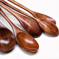 Cuillères et louches en bois non poli fabriquées en Chine, à long manche, courbées/droites/coudées, design moderne et minimaliste, vente en gros