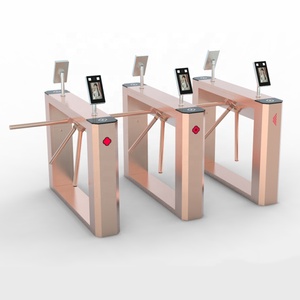 Cổng quay điều khiển truy cập ngoài trời Ba thanh với cầu nhận dạng khuôn mặt kiểu chân vịt - Product Image 4