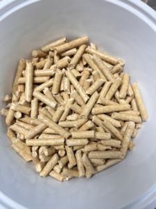 Litière pour chat en pin <span class=keywords><strong>de</strong></span> haute qualité, biodégradable et écologique, en <span class=keywords><strong>sapin</strong></span> <span class=keywords><strong>de</strong></span> Russie, super antibactérien - Product Image 2