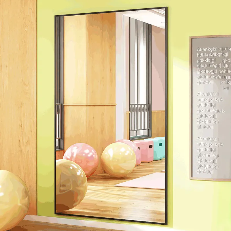 กระจกกรอบอลูมิเนียมสี่เหลี่ยมแต่งพื้นกระจกขนาดใหญ่ติดผนังกระจกเต็มตัวสีทอง