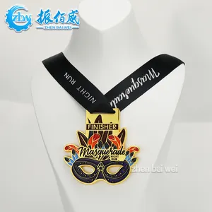 Manufacturer free design custom metal medal Football medal Zinc alloy 3d Sport Running 5km 10km 21km marathon medal