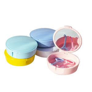 Estuche para Retenedor Dental de Media Boca con Gancho Invisible, Dispositivo de Almacenamiento y Extracción de Dentaduras, Cuidado Dental Conveniente - Product Image 1