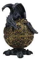 Statue de boîte à bijoux en forme de dragon s'assoissant sur un œuf avec des pattes à griffes
