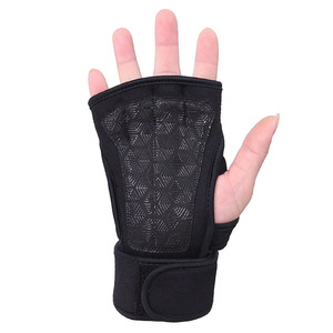 Guantes de gimnasio antideslizantes personalizados, guantes de entrenamiento de mano deportivos transpirables para levantamiento de pesas, levantamiento de pesas Unisex, venta al por mayor para hombres - Product Image 3