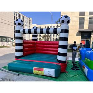 Casa <span class=keywords><strong>de</strong></span> Brinco Inflable <span class=keywords><strong>de</strong></span> Fútbol con Columnas a Rayas, Diseño <span class=keywords><strong>de</strong></span> Balón <span class=keywords><strong>de</strong></span> Fútbol <span class=keywords><strong>para</strong></span> Niños, Diversión al Aire Libre, Actividad, Fiesta, Entretenimiento - Product Image 3