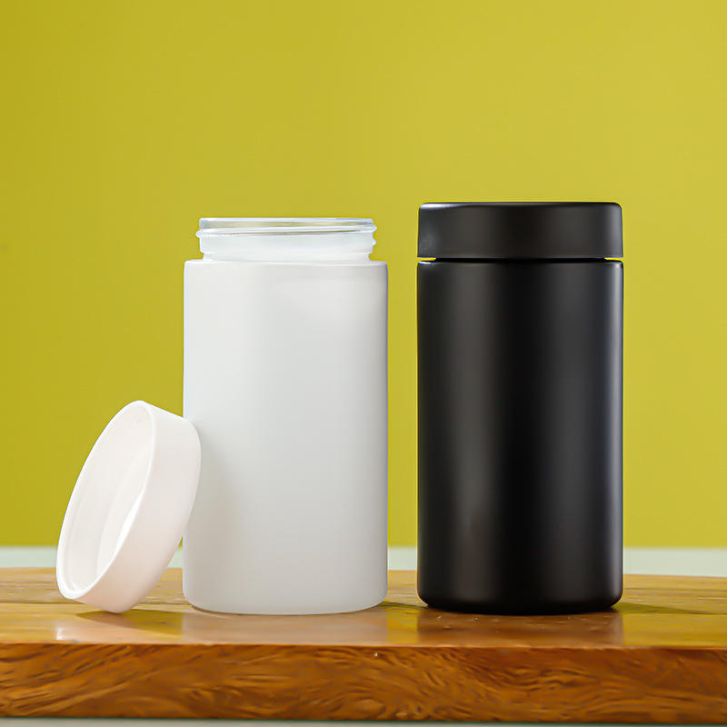 150ml 180ml Matte Black and White Glass Jar With Child Proof Lid Glass ...