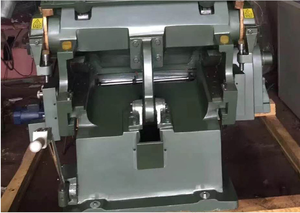 เครื่องตัดกระดาษแบบแมนนวล Canghai TYMB-750 พร้อมฟังก์ชั่นปั๊มฟอยล์ร้อน ความเร็ว 0-25 แผ่น/นาที ความกว้างการทำงาน 1200 มม. พร้อมระบบลูกปืน - Product Image 2
