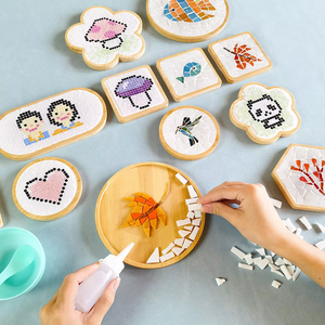 Sous-verre en mosaïque de bambou fait main, kit de matériaux créatifs DIY, support de base pour dessous de pot avec collage adhésif, jouet ludique pour étudiants et enfants de maternelle - Product Image 1