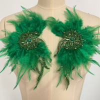 Applique florale 3D perlée de haute qualité avec pompon et strass lourds scintillants pour panneau de corsage, accessoires de décoration de robe de luxe DIY