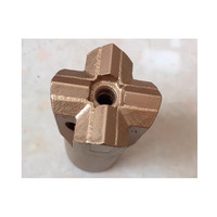 Barra de Anclaje Autoperforante Multifunción Marca JinDu SDA T40/90 de 90 mm con Carburo de Tungsteno para Minería