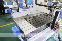 Hoge Precisie Cnc Router Machine 6090 6012 Metalen Frezen Snijden Mini Cnc Router Voor Kast Deur Maken