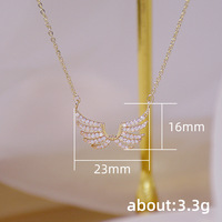 Collar con Colgante de Cadena de Eslabones con Alas de Ángel de Latón Chapado en Oro Brillante y Circonita para Mujer - Regalo de Boda y Aniversario