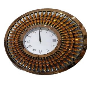 Horloge murale à <span class=keywords><strong>miroir</strong></span> ovoïde à quartz à la mode directe d'usine Foshan pour la décoration de la maison pour le salon ou la chambre - Product Image 1