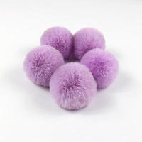 Pompons en fausse fourrure de lapin, fabriqués en Chine, classiques, personnalisables, pour chapeaux de lapin, boules de fourrure de lapin, vente en gros, peaux teintées