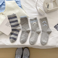 Chaussettes mi-mollet en coton fin absorbant la transpiration pour femme, printemps-automne, avec accessoires nœud simple, style Lolita, pour petites chaussures en cuir, style universitaire