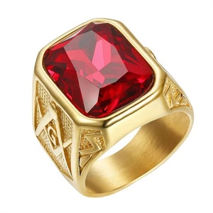 แหวนแฟชั่นสแตนเลสประดับพลอยทับทิมสีแดงชุบทอง - Product Image 1