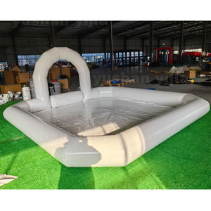 Piste de karting gonflable en PVC de 4 m pour usage commercial dans les centres commerciaux et les parcs d'attractions - Product Image 2