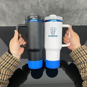 Vaso Térmico Personalizado de Acero Inoxidable con Recubrimiento en Polvo de 40oz, Aislamiento al Vacío, Plateado en Azul por Debajo, Modelo H2.0, con Funda Protectora - Product Image 3