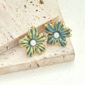 Pendientes <span class=keywords><strong>de</strong></span> <span class=keywords><strong>Acero</strong></span> <span class=keywords><strong>Inoxidable</strong></span> para Mujer, Chapados en Oro, Variedad Simple, Flor Tridimensional, Perla, Piedra Natural - Product Image 1