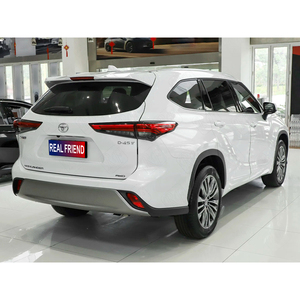 Toyota Highlander LHD Fácil y Confiable, E-CVT 4WD, 5.82L/100km, 7 Asientos, Ideal para Desplazamientos Diarios de Múltiples Personas y Escapadas de Fin de Semana - Product Image 3